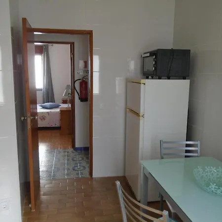 Excelente Apartamento T1 Para Ferias * 奎特里拉